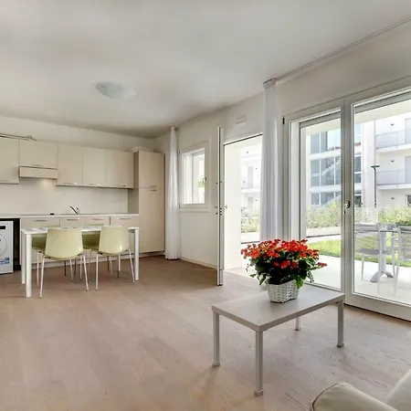 Venice Golf アパートホテル 4*