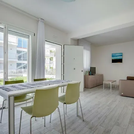 アパートホテル Venice Golf ヴェネツィア・リド島